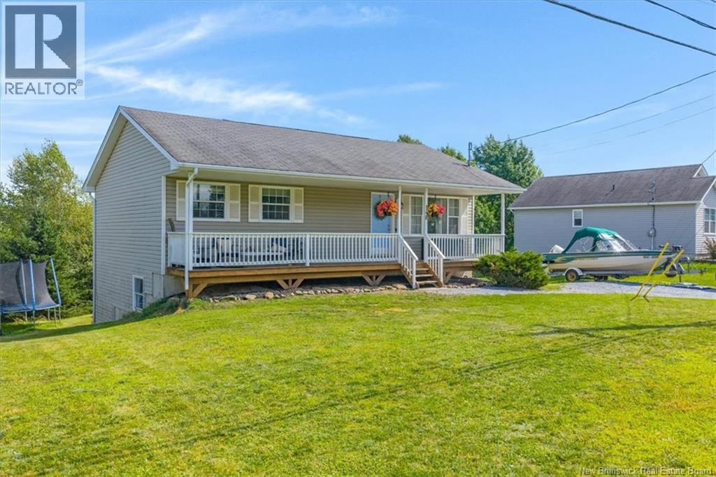 148 Gondola Blvd, Quispamsis, New Brunswick E2E 1J3 - Photo 2 - NB146347