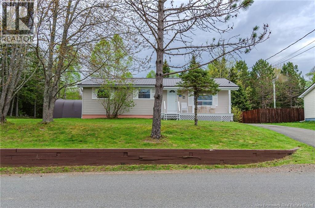 16 Armstrong Crescent, St George, New Brunswick  E5C 1A1 - Photo 2 - NB146895