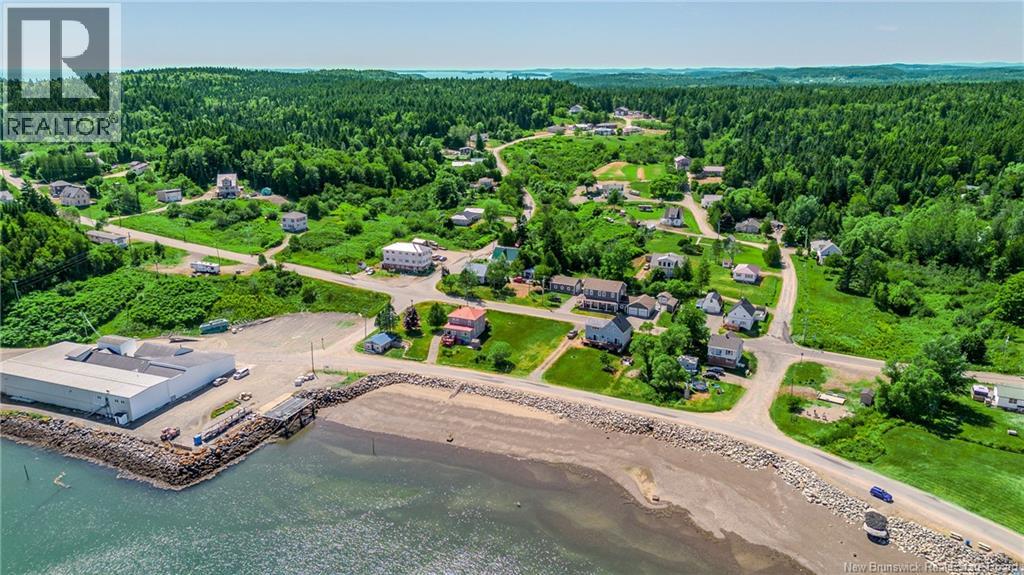 639 Main Street, Beaver Harbour, New Brunswick  E5H 1N8 - Photo 39 - NB146032