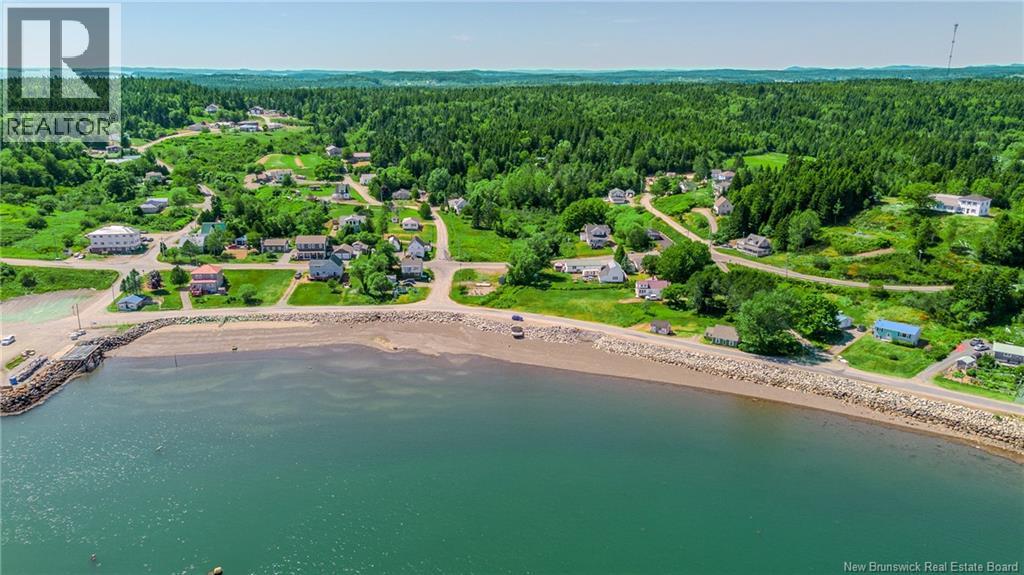 639 Main Street, Beaver Harbour, New Brunswick  E5H 1N8 - Photo 40 - NB146032