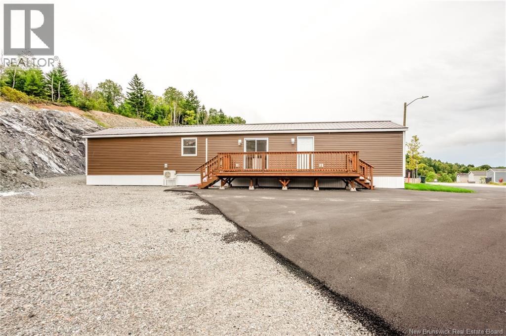 100 Glen View Drive, Saint John, New Brunswick E2H 2R4 - Photo 36 - NB147340