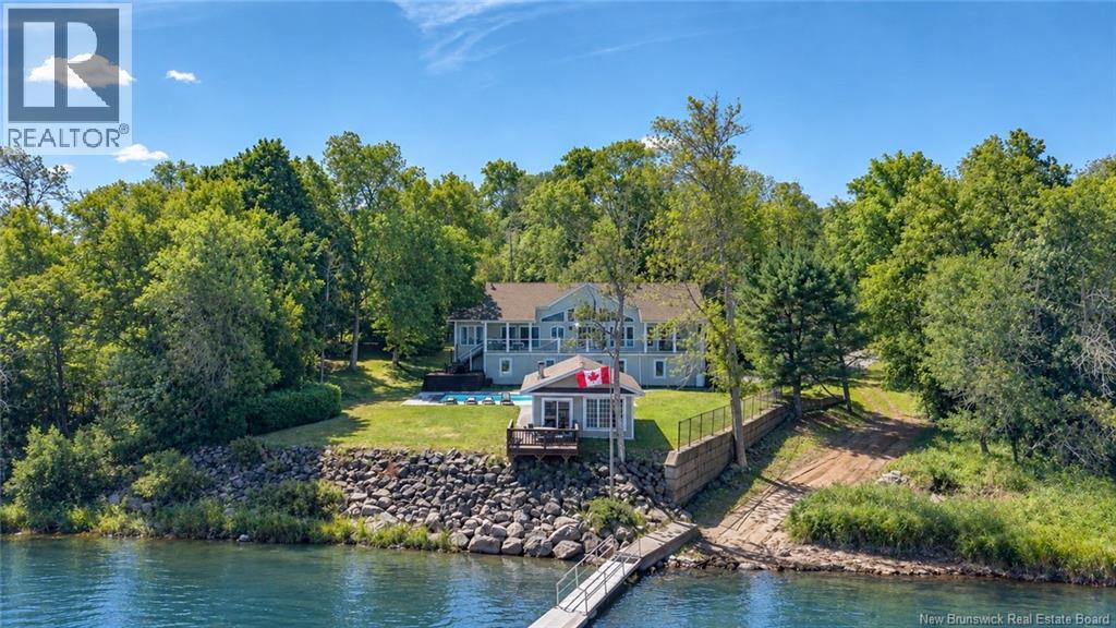 200 Inglewood Drive, Grand Bay-Westfield, New Brunswick  E5K 2E6 - Photo 2 - NB147807