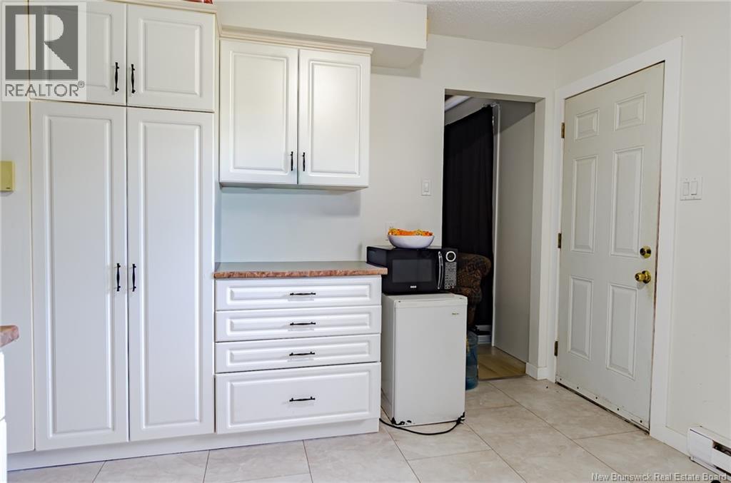 6 Parkdale Avenue, Rothesay, New Brunswick  E2E 3P1 - Photo 11 - NB147764