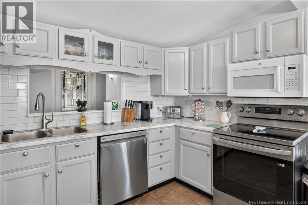 31 River Street, Grand Bay-Westfield, New Brunswick E5K 2H1 - Photo 10 - NB147766