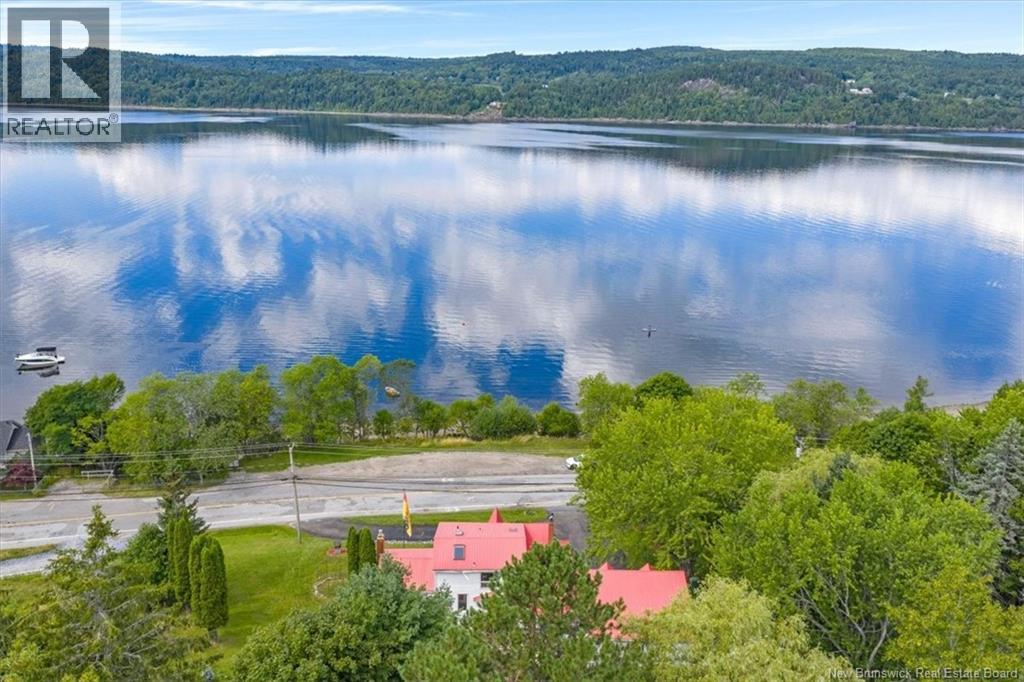 504 Gondola Point Road, Quispamsis, New Brunswick E2E 1E4 - Photo 2 - NB147969
