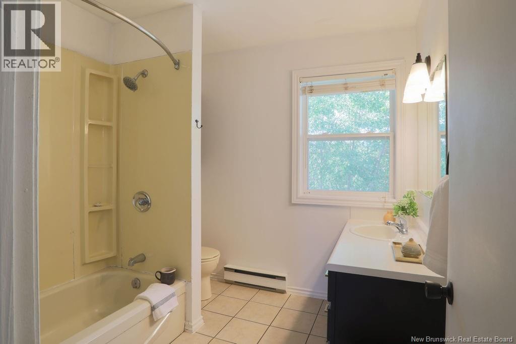 25 Hillsview Crescent, Rothesay, New Brunswick  E2E 3N5 - Photo 25 - NB147364