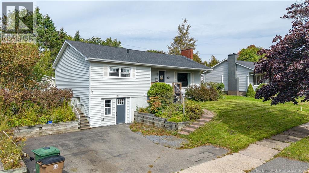 127 Greendale Crescent, Saint John, New Brunswick E2M 4L5 - Photo 4 - NB148177