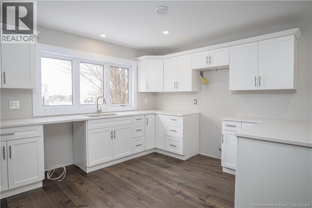 6 Rockingstone Drive, Saint John, New Brunswick E2M 0B5 - Photo 5 - NB147833