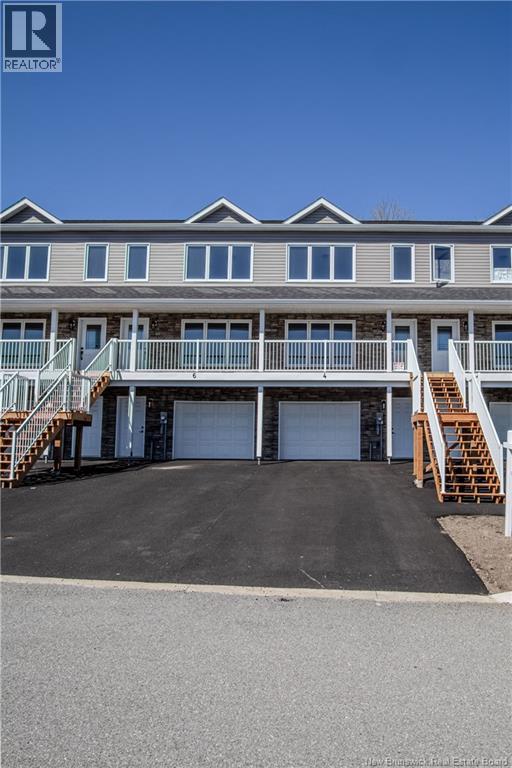 4 Rockingstone Drive, Saint John, New Brunswick E2M 0B5 - Photo 2 - NB147816