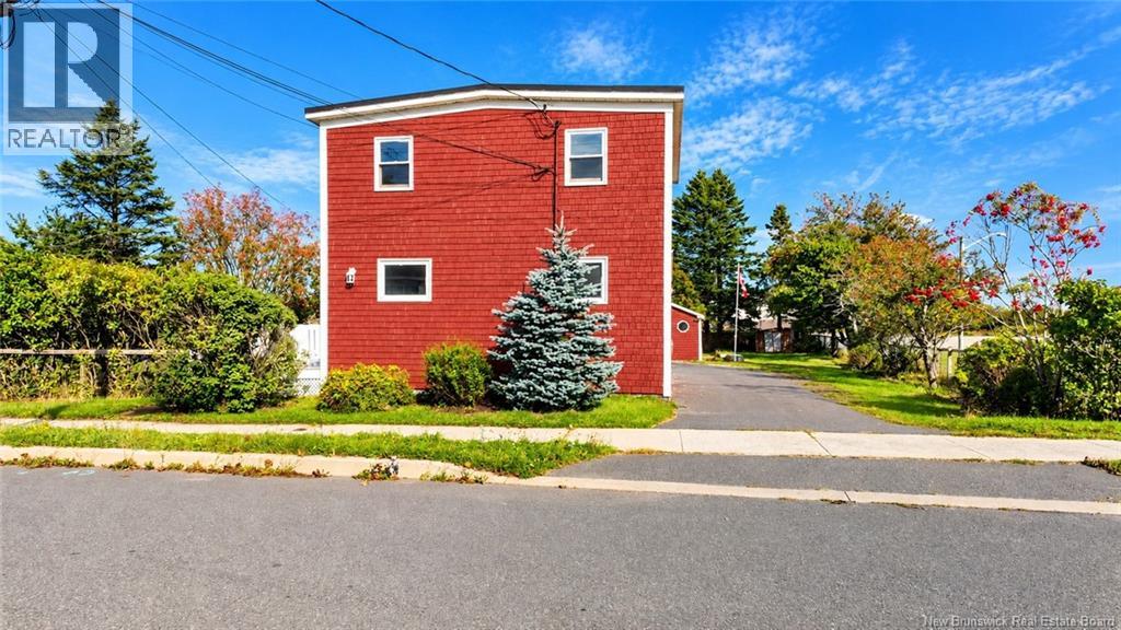 433 Woodville Road, Saint John, New Brunswick  E2M 2J4 - Photo 2 - NB148128