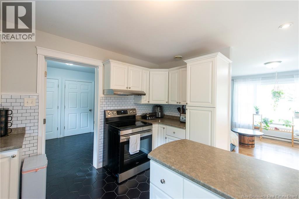 10 Queensbury Drive, Quispamsis, New Brunswick E2E 5B5 - Photo 7 - NB148650