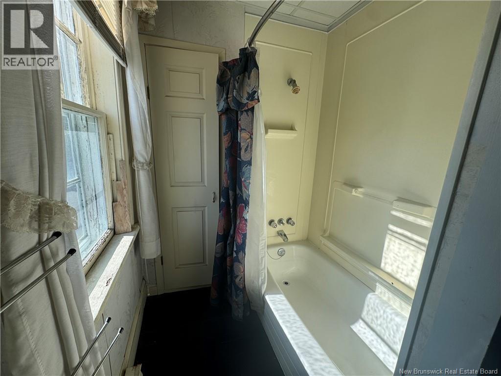 267 Charlotte Street, Saint John, New Brunswick  E2M 1Y2 - Photo 10 - NB148940