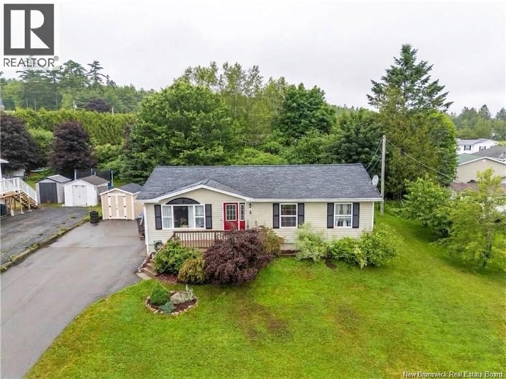 5 Sinclair Street, St. Stephen, New Brunswick  E3L 3C8 - Photo 2 - NB148979