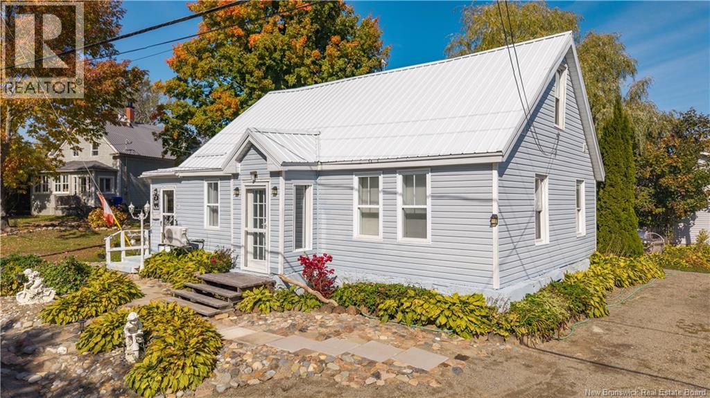 3 Pleasant Street, St. Stephen, New Brunswick E3L 1A1 - Photo 3 - NB149133