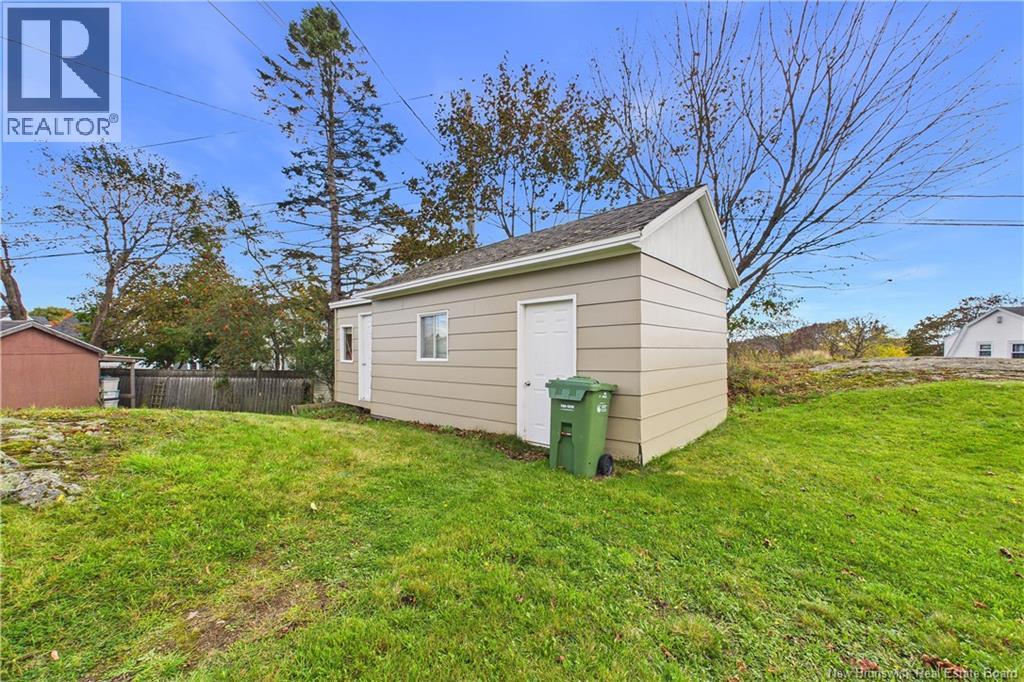 460 Lawrence Street, Saint John, New Brunswick  E2M 2Z2 - Photo 29 - NB149101