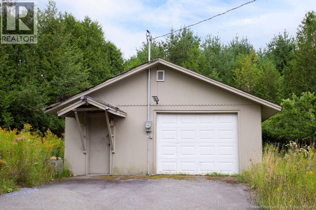 188-190 Hampton Road, Quispamsis, New Brunswick E2E 4J5 - Photo 23 - NB146541
