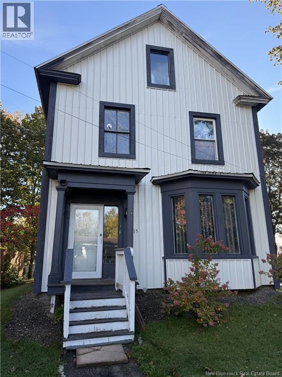 15 Veazey Street, St. Stephen, New Brunswick  E3L 2R7 - Photo 12 - NB149594