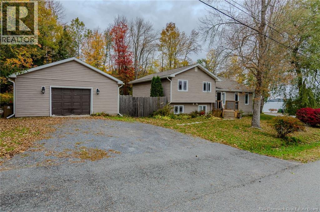 235 Highfield Avenue, Saint John, New Brunswick  E2M 6V4 - Photo 4 - NB149767