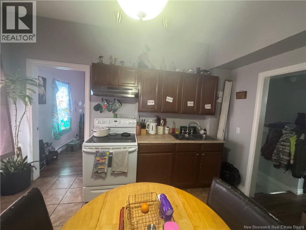 234 Guilford Street, Saint John, New Brunswick E2M 1W1 - Photo 5 - NB149962
