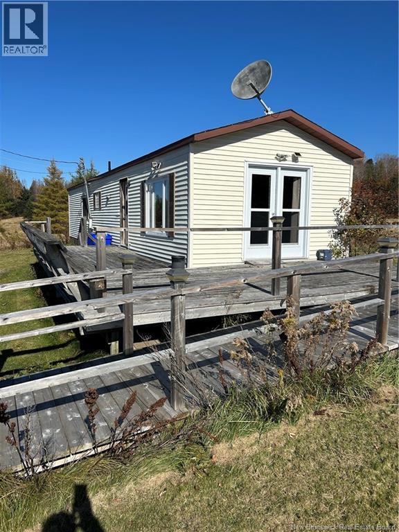 4 Cleland Road, Oak Bay, New Brunswick E3L 4C2 - Photo 2 - NB150045