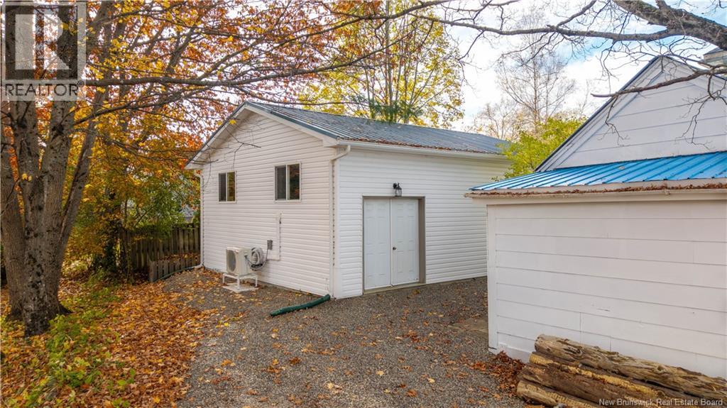 36 Queensway Way, St. Stephen, New Brunswick E3L 1N4 - Photo 4 - NB150022