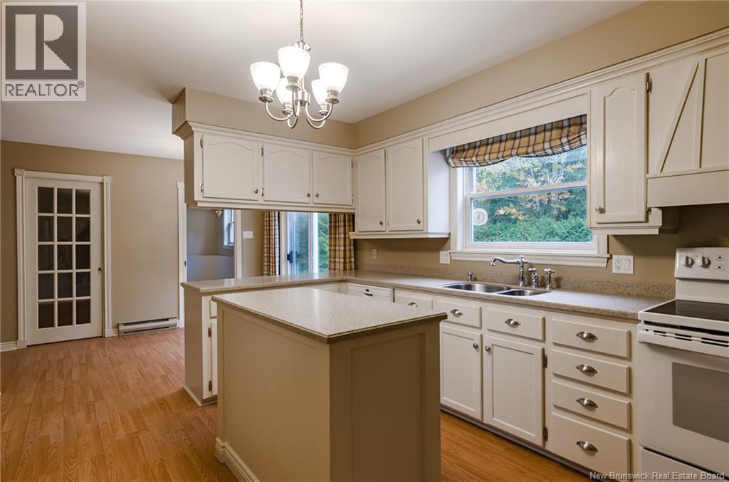 44 Sprucewood Avenue, Rothesay, New Brunswick  E2E 2H4 - Photo 23 - NB150228